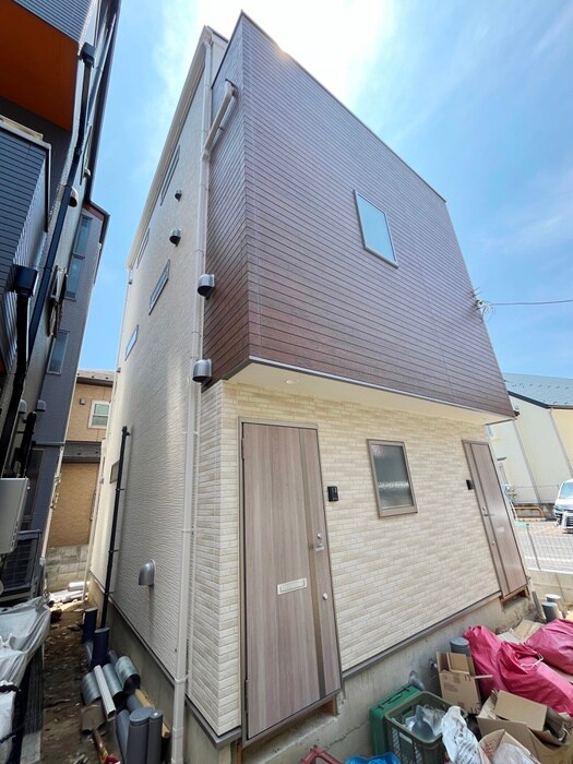 ニューテイル南小岩の建築中