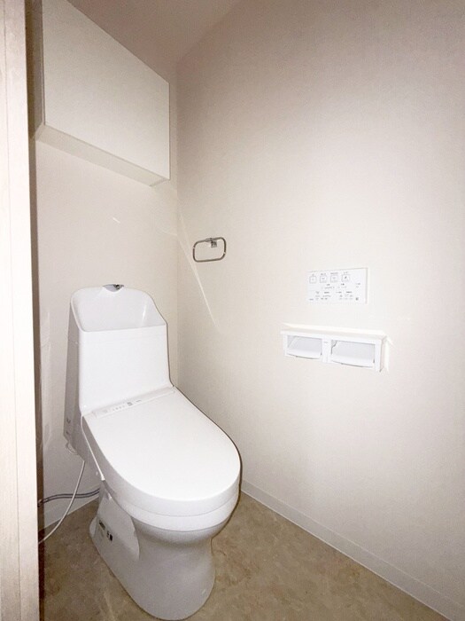 物件内観写真13　(トイレ)