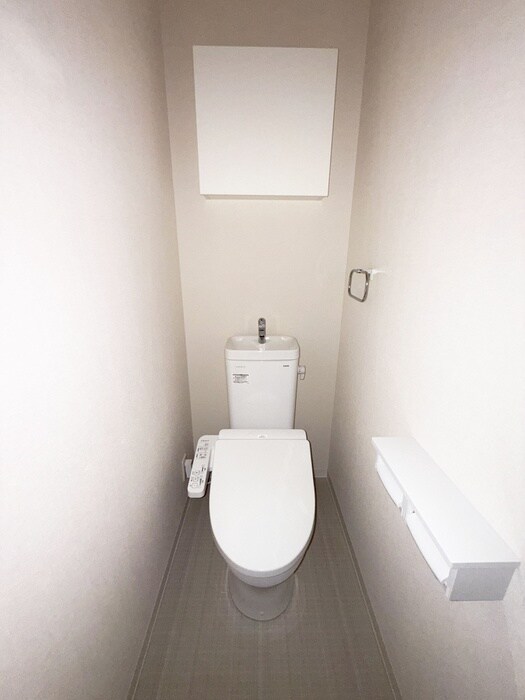 物件内観写真13　(トイレ)