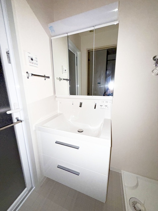 物件内観写真14　(洗面)