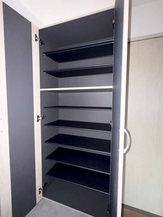 物件内観写真17　(靴箱)