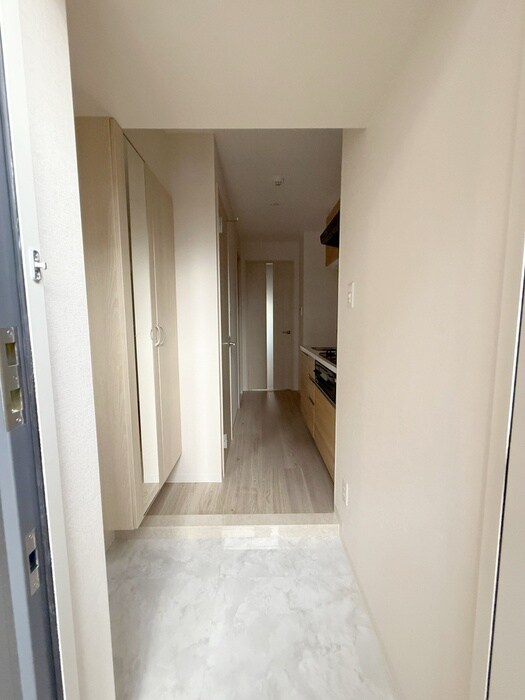 物件内観写真18　(玄関)