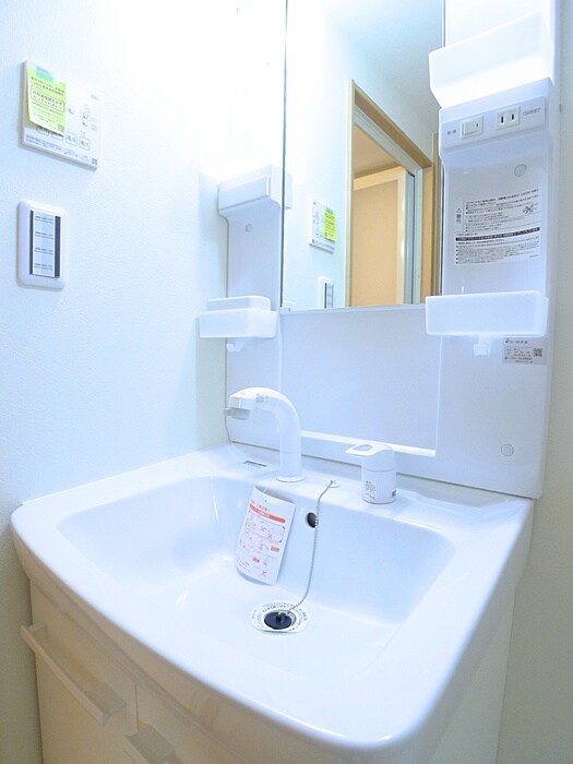 物件内観写真15　(洗面)