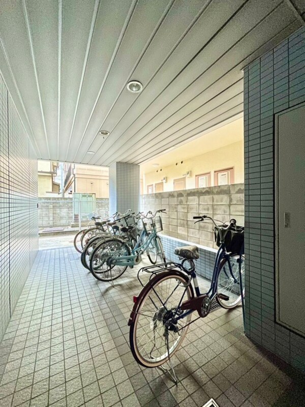 駐輪場