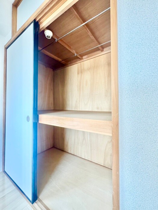 物件内観写真11　(収納)