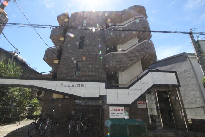 物件外観写真3　(外観写真)