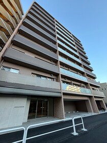 クレストコート町屋の外観写真