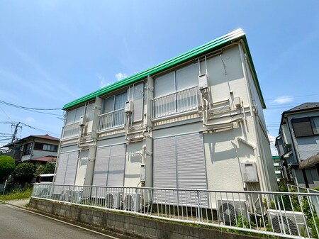 チェリーヒルズB外観写真