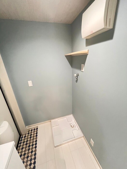 物件内観写真8　(洗濯機置場)