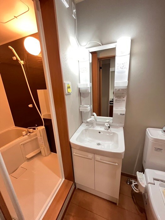 物件内観写真10　(洗面)