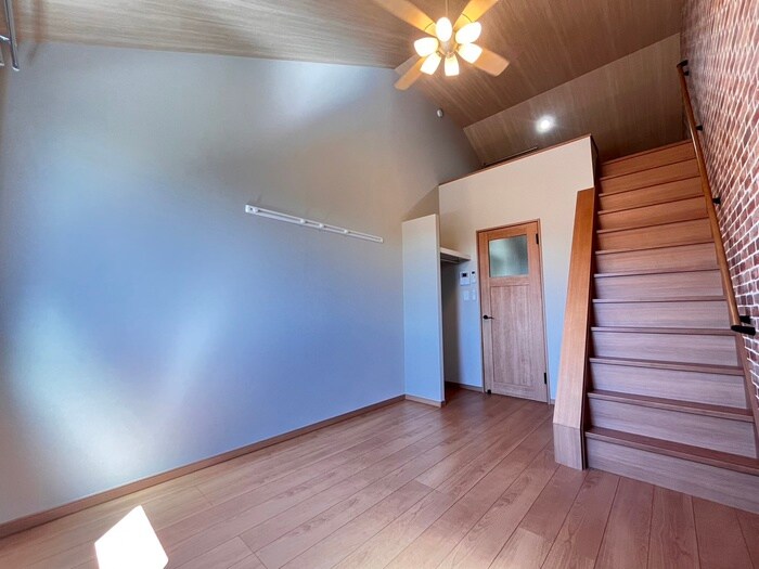 物件内観写真18　(居室)