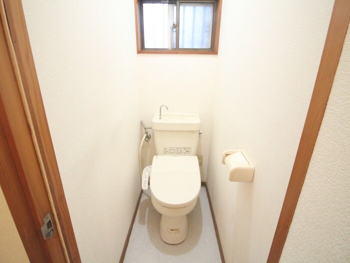 物件内観写真10　(トイレ)