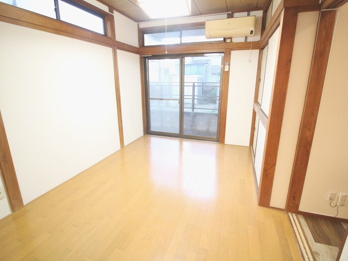 物件内観写真19　(居室)