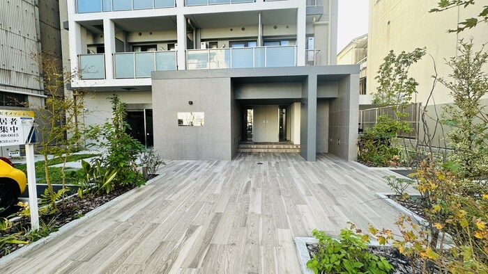 物件外観写真2　(外観写真)