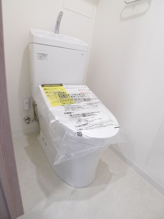 物件内観写真13　(トイレ)