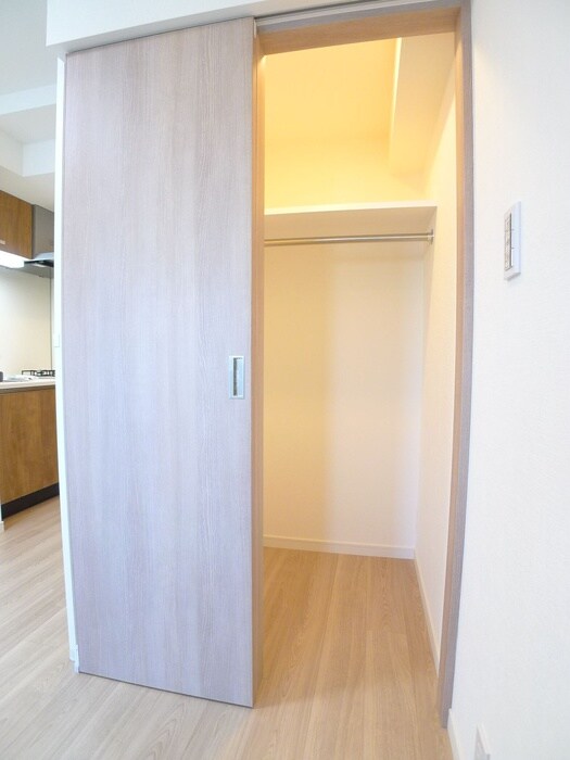 物件内観写真14　(収納)