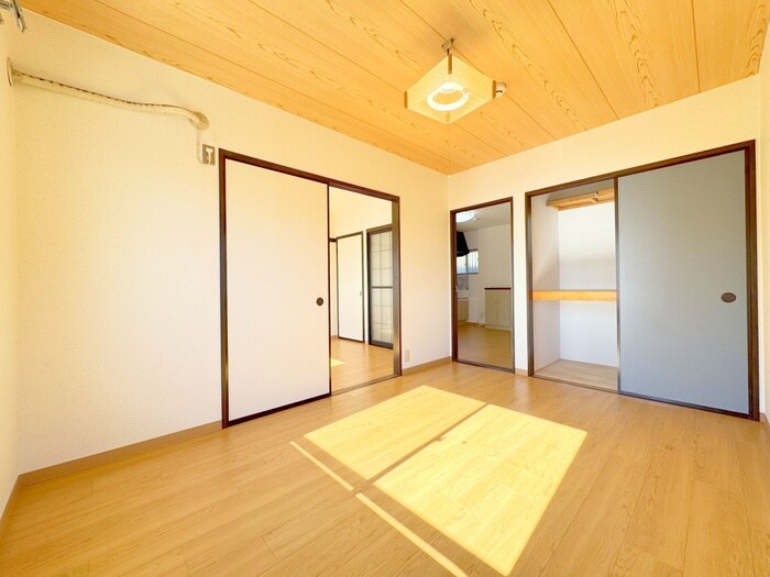 物件内観写真7　(居室)