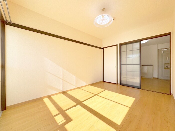 物件内観写真8　(トイレ)