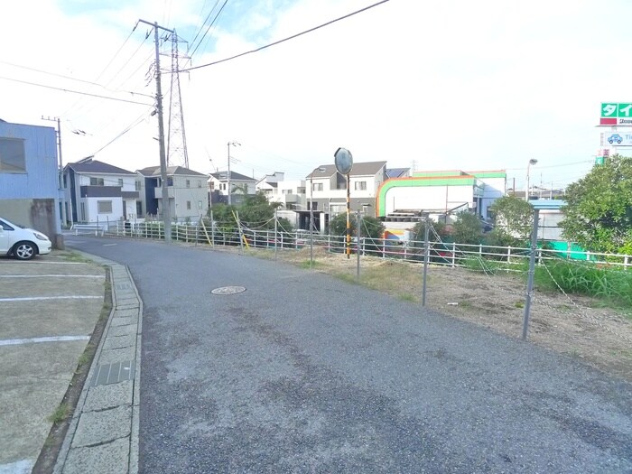 物件外観写真4　(周辺環境)