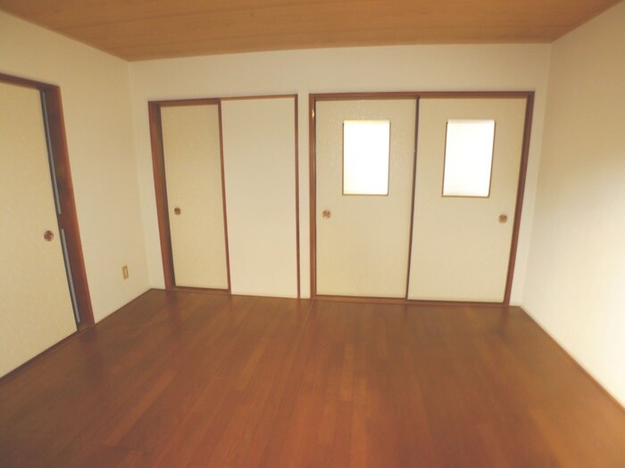 物件内観写真13　(居室)