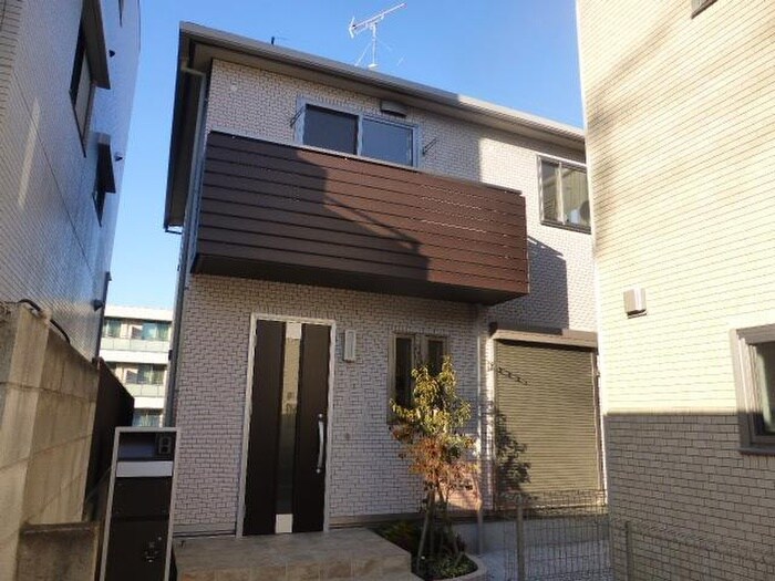 物件外観写真1　(外観写真)