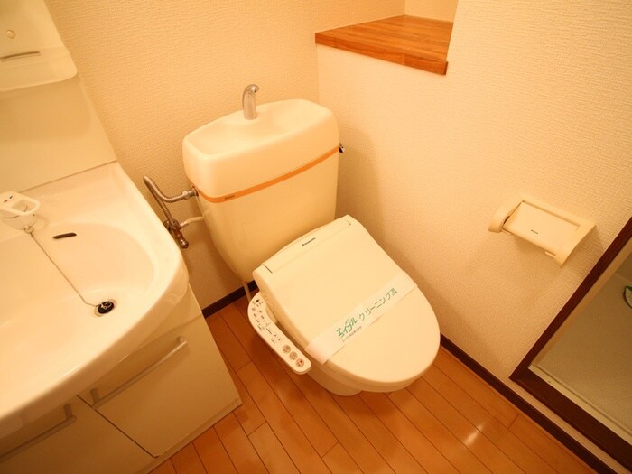 物件内観写真13　(トイレ)