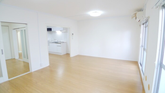 物件内観写真7　(居室)