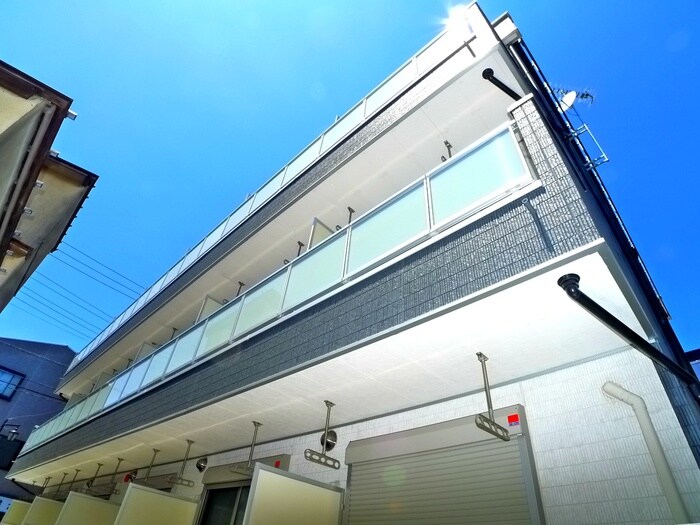 物件外観写真1　(外観写真)