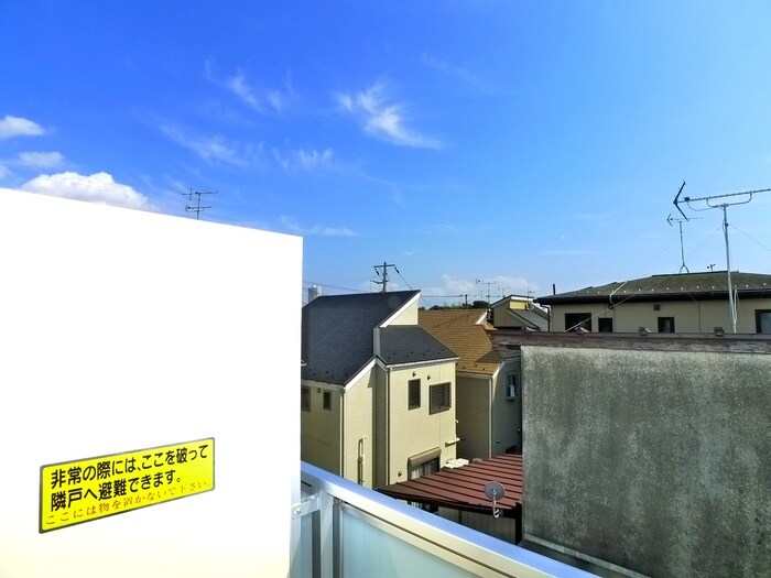 物件内観写真22　(室内からの展望)