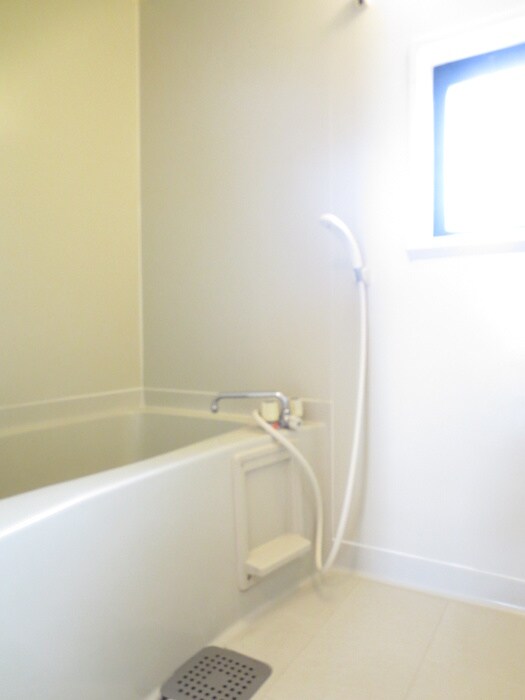 物件内観写真13　(バス／シャワールーム等)