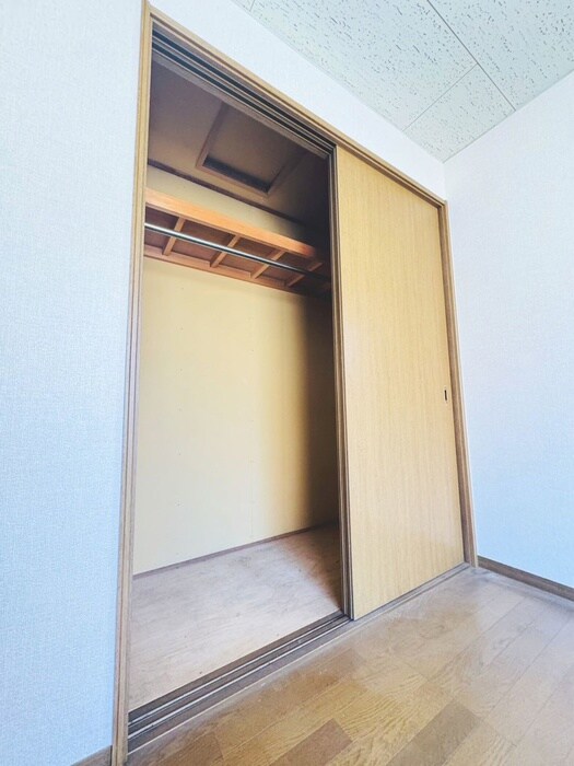 物件内観写真13　(収納)