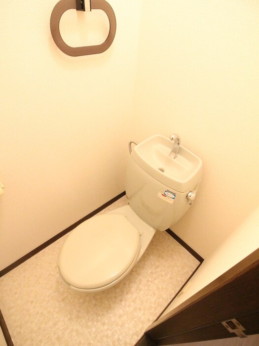 物件内観写真11　(トイレ)