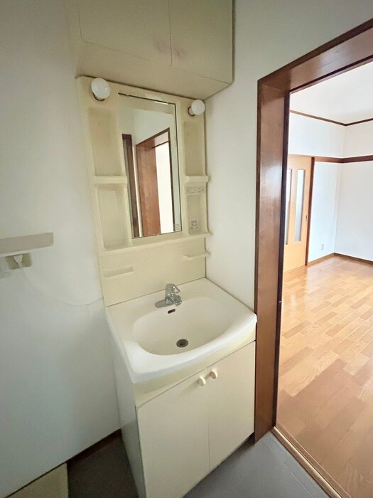 物件内観写真15　(洗面)