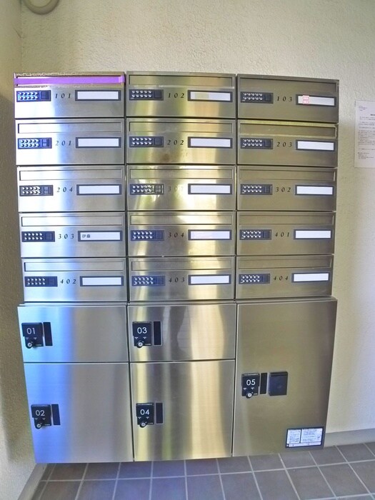 物件外観写真6　(建物設備)