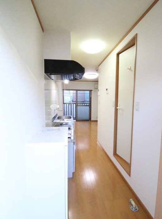 物件内観写真6　(廊下)