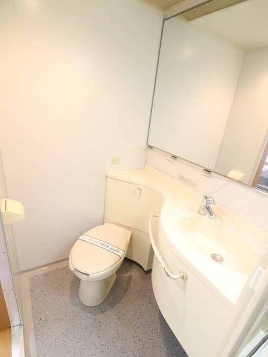 物件内観写真11　(トイレ)