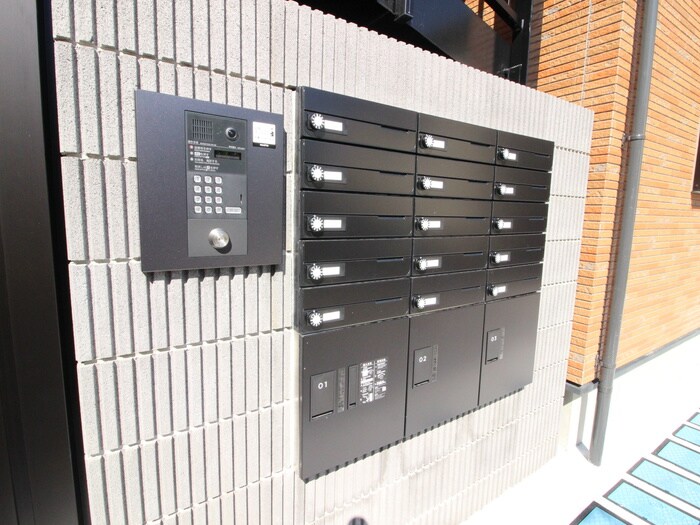 物件外観写真4　(建物設備)