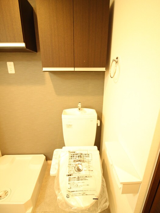 物件内観写真16　(トイレ)