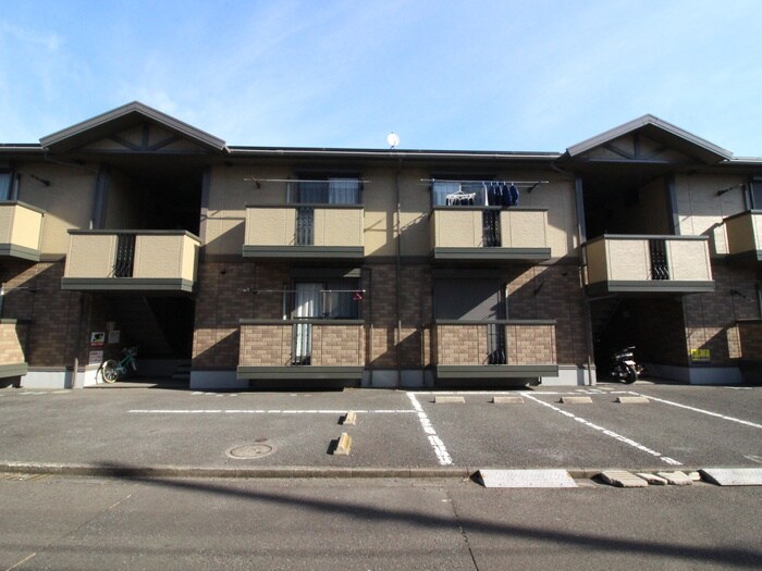 物件外観写真3　(外観写真)