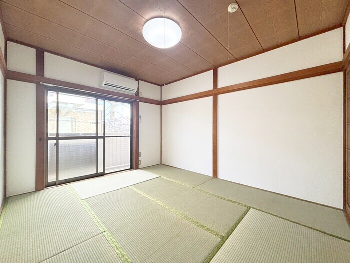 物件内観写真9　(居室)