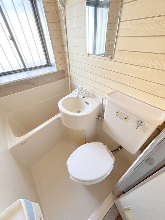 物件内観写真14　(トイレ)