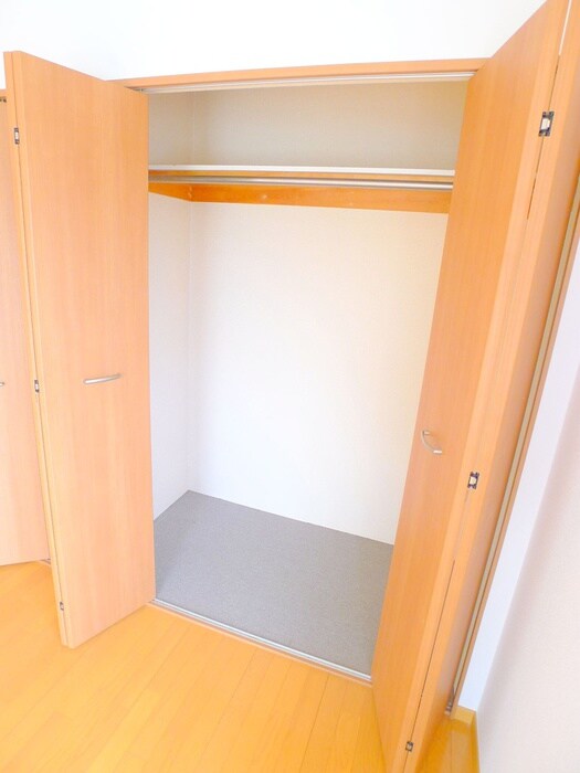 物件内観写真13　(収納)