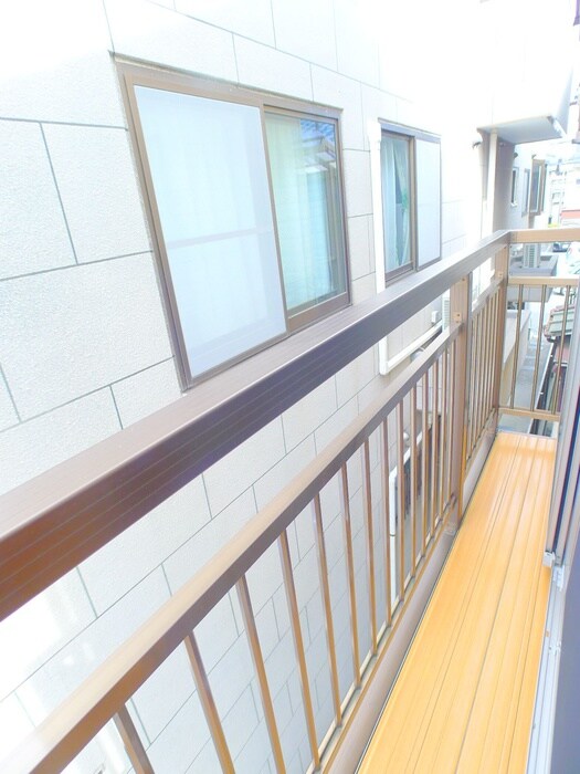 物件内観写真17　(室内からの展望)