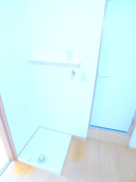 物件内観写真19　(洗濯機置場)