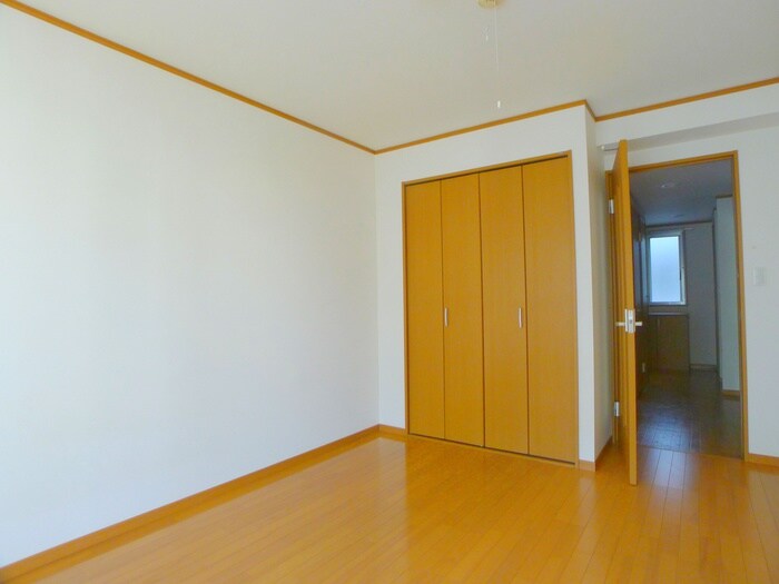 物件内観写真10　(内観写真)