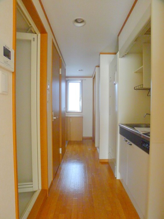 物件内観写真21　(廊下)