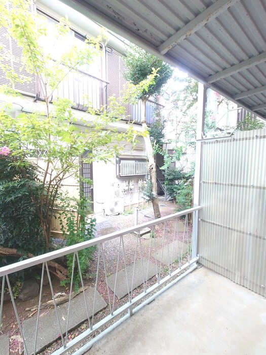 物件内観写真16　(室内からの展望)