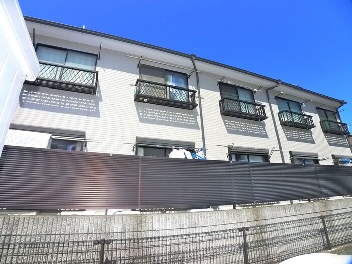 物件外観写真6　(外観写真)