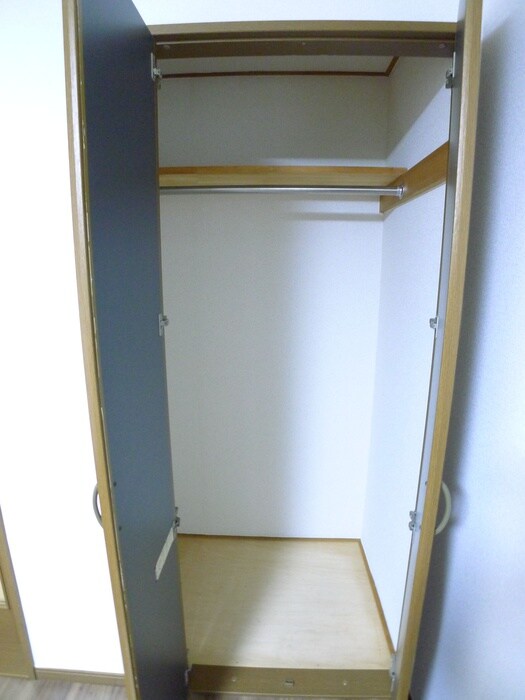 物件内観写真11　(収納)