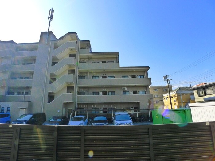 物件内観写真18　(室内からの展望)